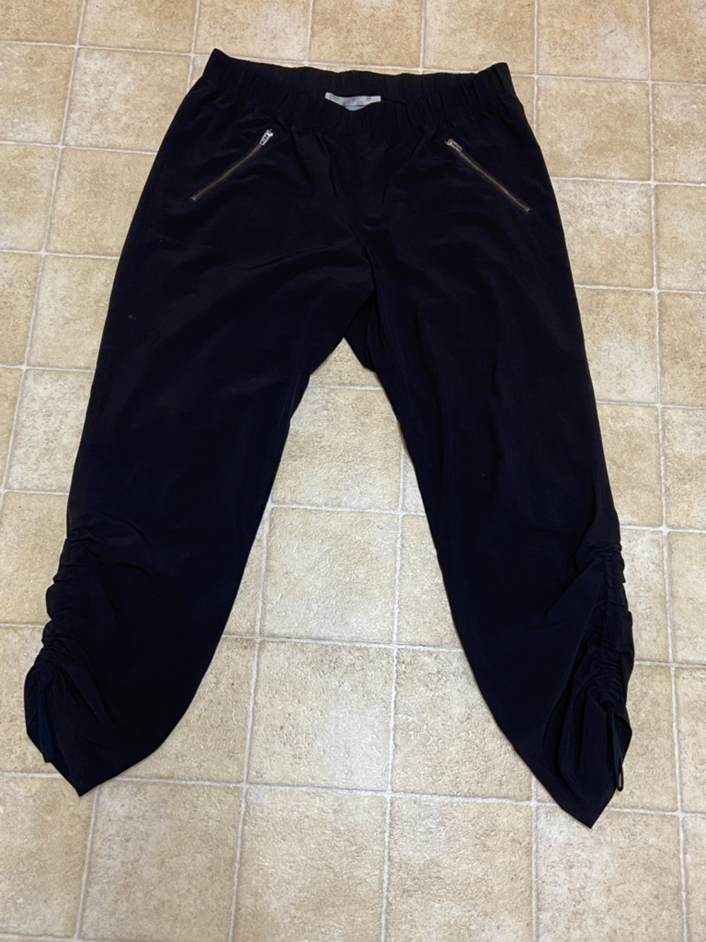 Athleta Black Drawstring Waist Joggers  Size 12